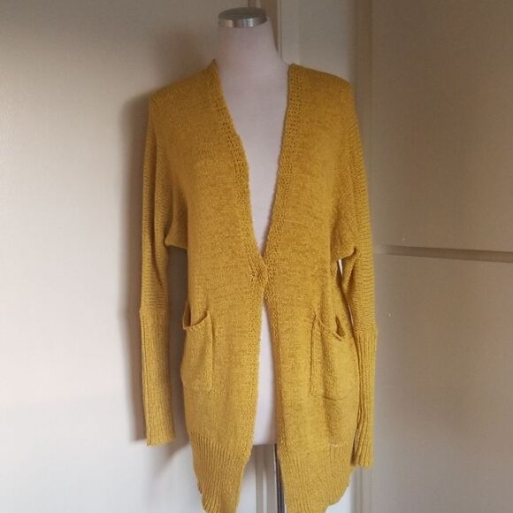 Mustard Yellow knee length Cardigan Sweater,EUC,M - Picture 1 of 8